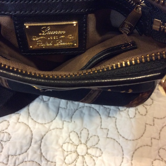 Lauren Ralph Lauren Crossbody - Picture 7 of 8